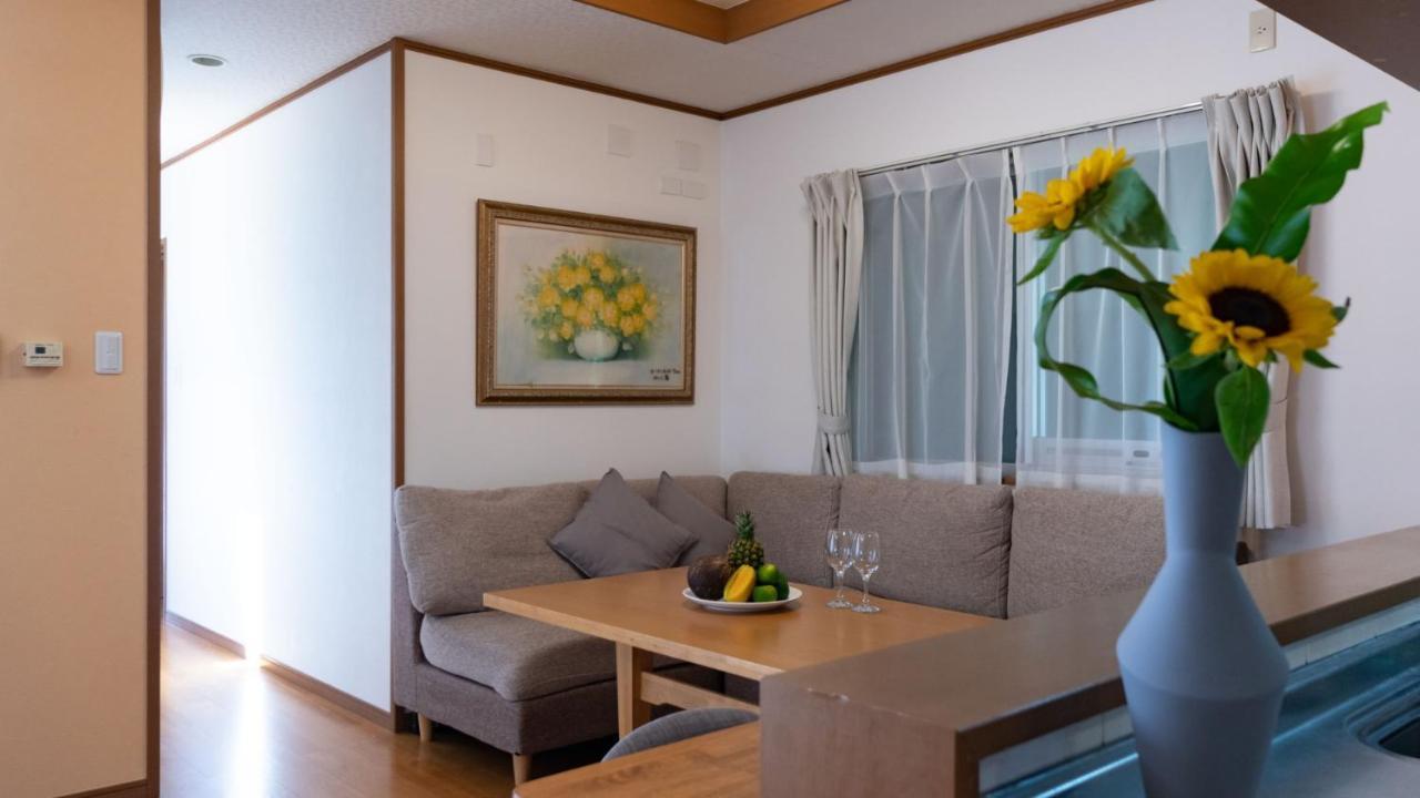 Guesthouse Akabana Miyakojima  Eksteriør billede