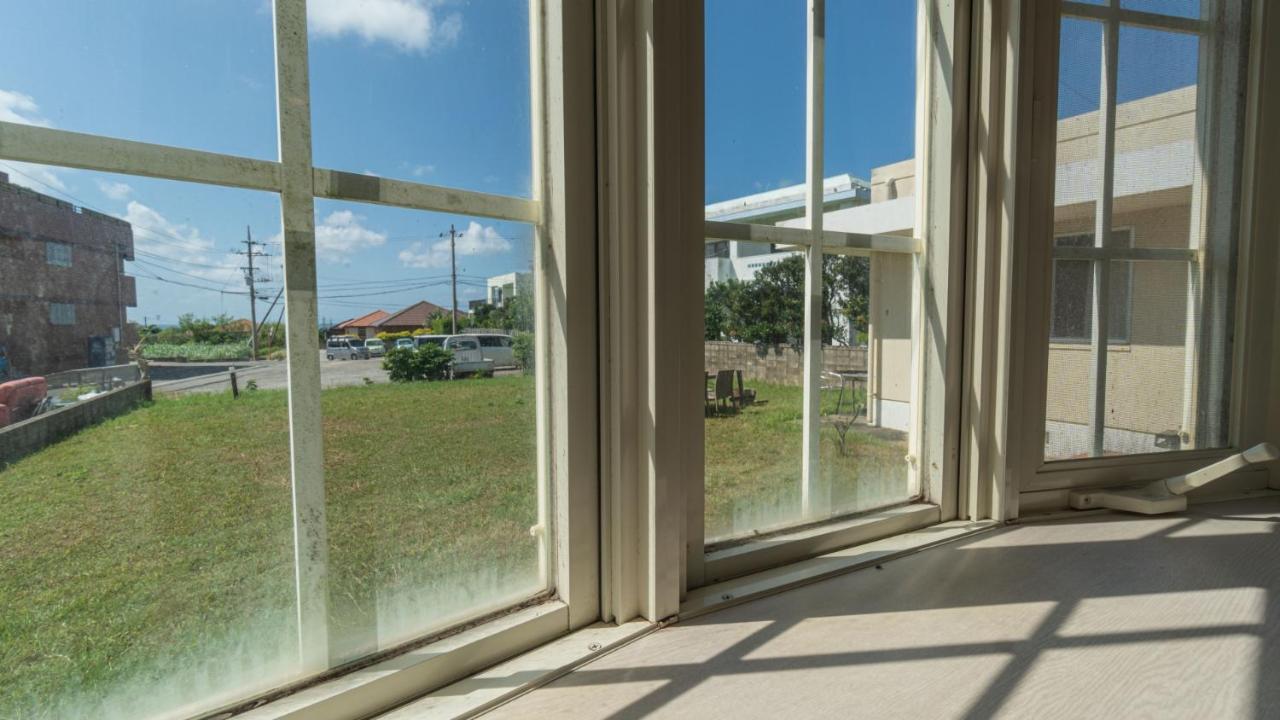 Guesthouse Akabana Miyakojima  Eksteriør billede
